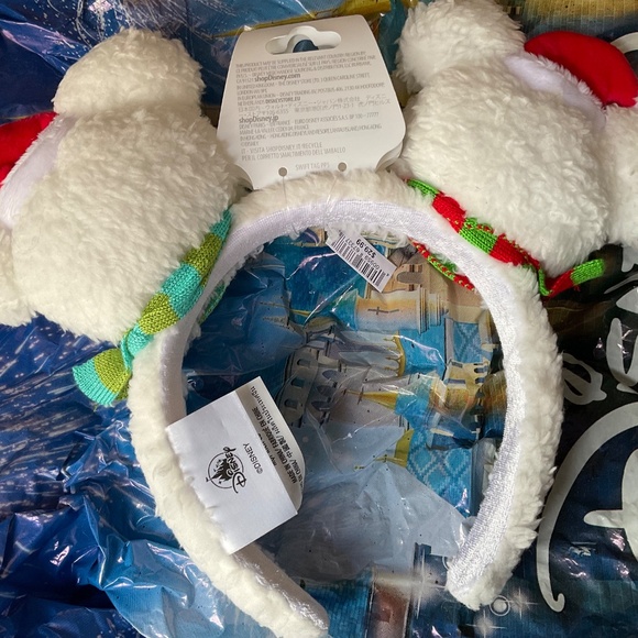 Disney parks snowmen Mickey ears - Picture 2 of 3